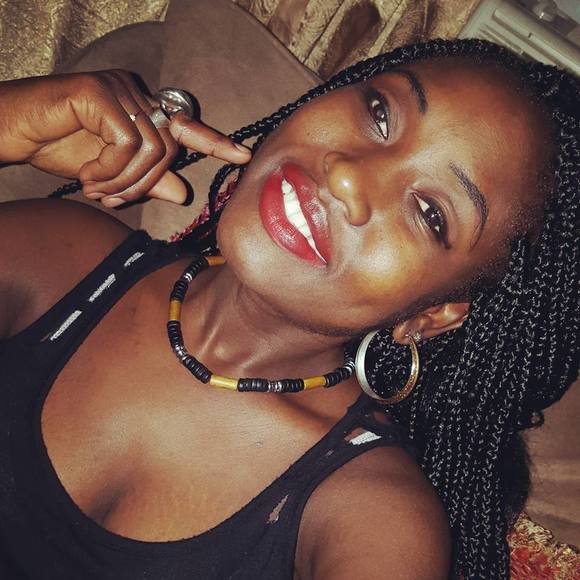 Meet your Posher, Stella - Picture 1 of 1